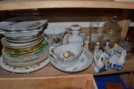 Mixed Lot: Ceramics, glass, figurines etc