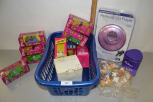 Box of mixed items to include Bump and Go toy cars
