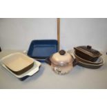 Mixed Lot: Various kitchen cooking and serving dishes