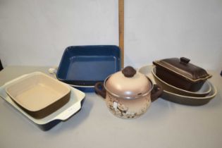 Mixed Lot: Various kitchen cooking and serving dishes