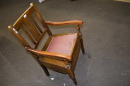 Vintage commode chair