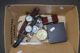 Mixed Lot: Assorted watches and desk clocks