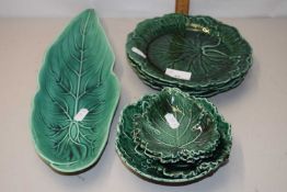 Mixed Lot: Various green leaf plates