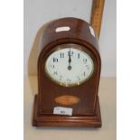 An Edwardian mahogany cased mantel clock