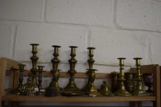 Mixed lot of brass ware to include candlesticks, table bells, money box etc