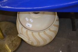 Large terracotta jar andcover