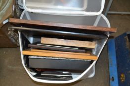 Mixed Lot: Assorted photograph and picture frames