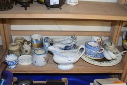 Mixed Lot: Ceramics to include sauce boats, tea wares, dinner wares and other items