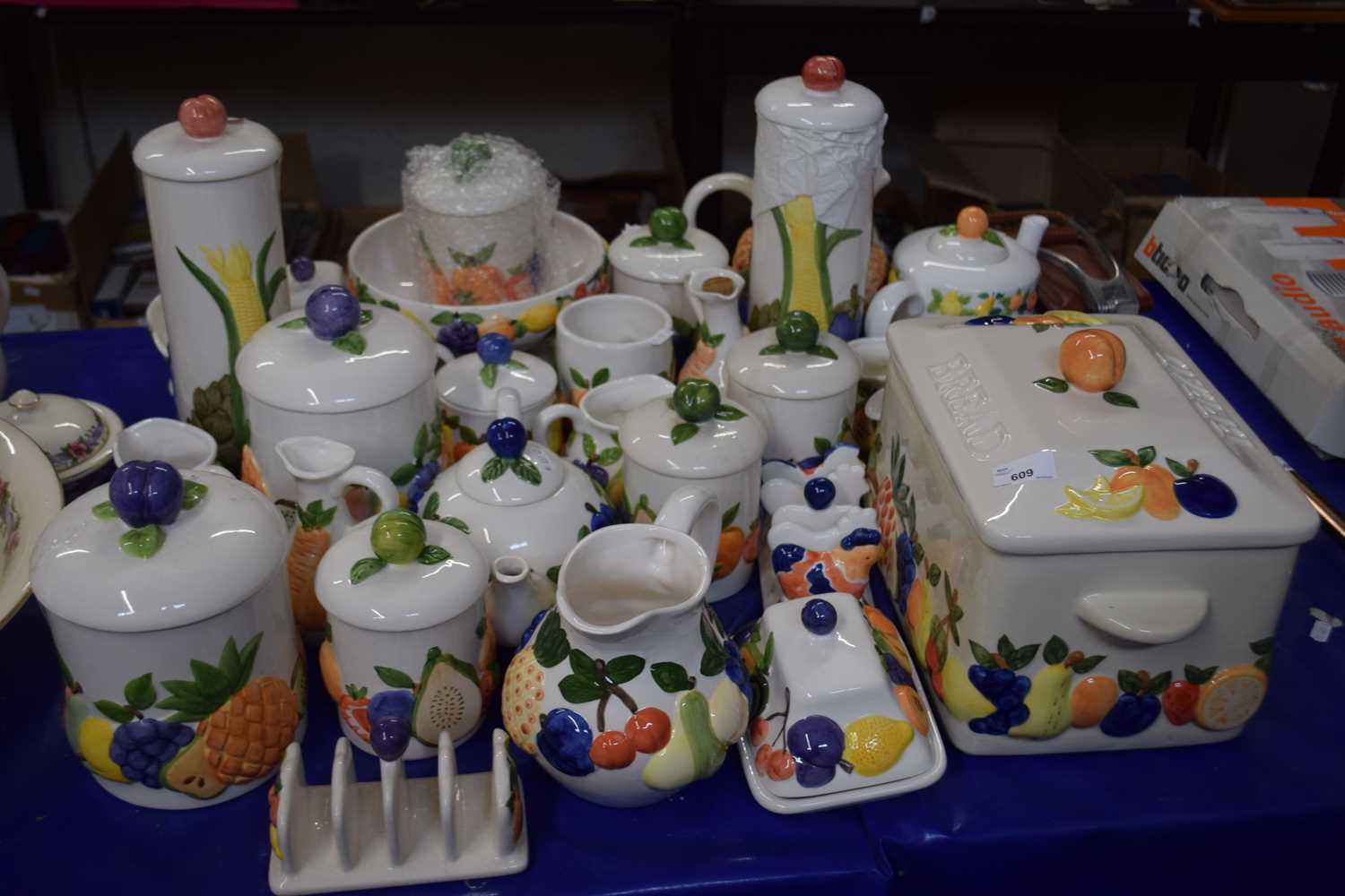 Large quantity of fruit decorated table wares