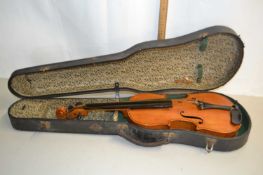 Cased violin, no makers mark, needing repair