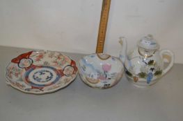 Mixed Lot: Chinese porcelain, Royal Doulton character jug Mr Quaker, Coalport character figure and