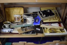 Mixed Lot: Assorted flat ware, commemorative mugs etc