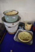 Quantity of enamel items to include buckets, saucepan, square pan etc