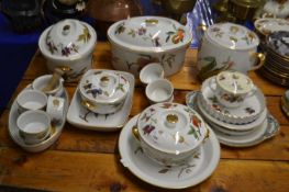 Quantity of Royal Worcester Evesham pattern table wares