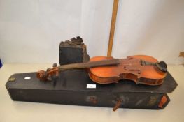 Cased vintage violin (for restoration)