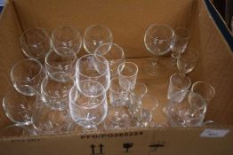 Quantity of drinking glasses