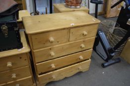 Chest of drawers with two short and three long drawers