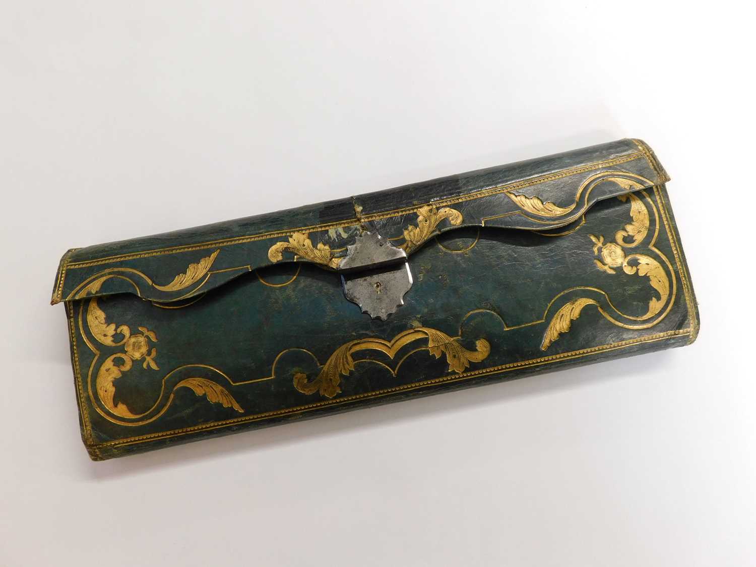 A leather case of various needlework tools, the green leather case with gilt decoration, opening - Image 2 of 10