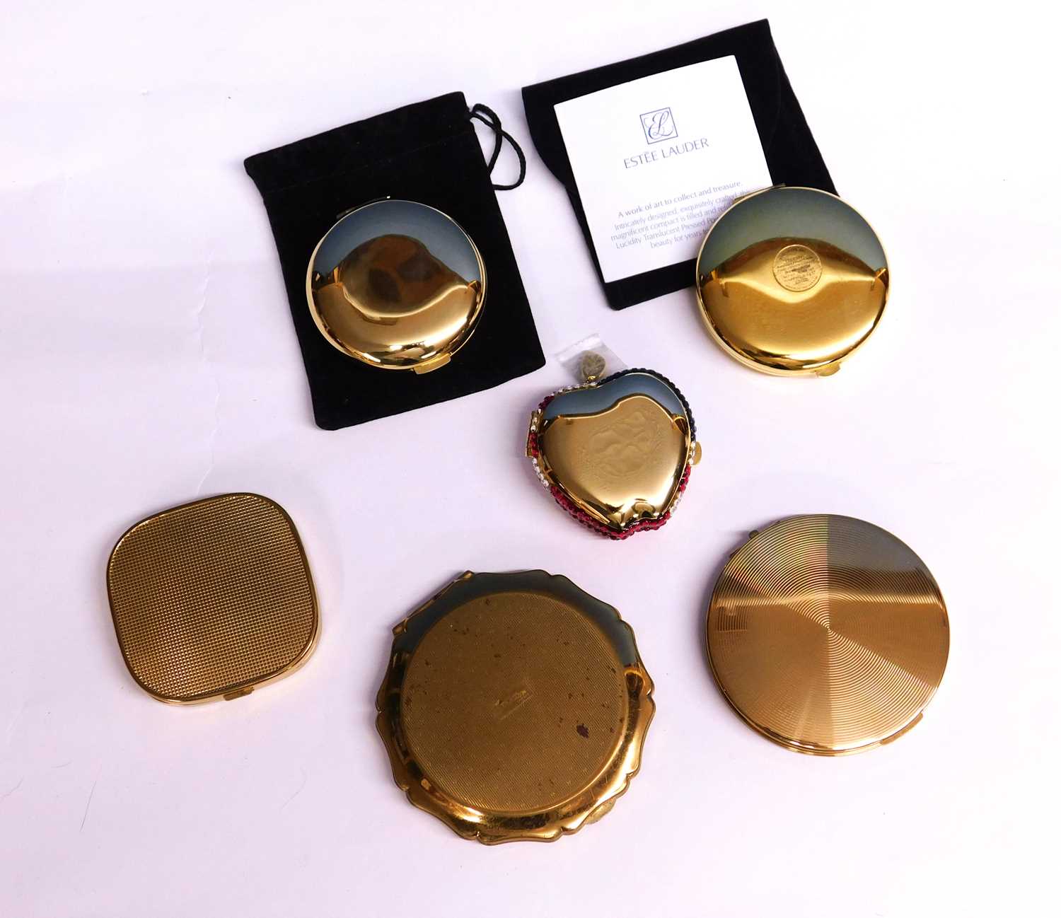 Six compacts to include three novelty diamante set compacts by Estee Lauder, two by Stratton and - Image 2 of 3