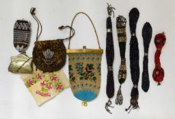 A quantity of beaded and misers purses, to include five beaded misers purses, a brown velvet and