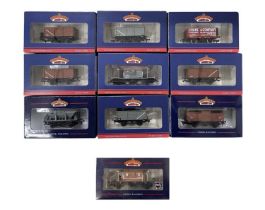 A mixed lot of boxed Bachmann 00 gauge wagons etc, to include: - 37-226F 16T Steel Mineral Wagon