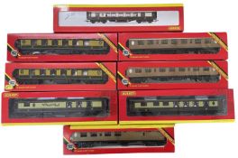A mixed lot of boxed Hornby 00 gauge corridors, to include: - R229 'Lucille' Pullman' x2 - R4145 '
