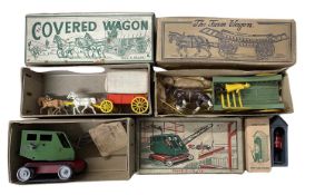 A mixed lot of various boxed die-cast vehicles, to include: - Covered Wagon by Modern - Model Farm