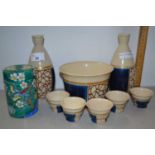Mixed Lot: Various Japanese saki wares and other items