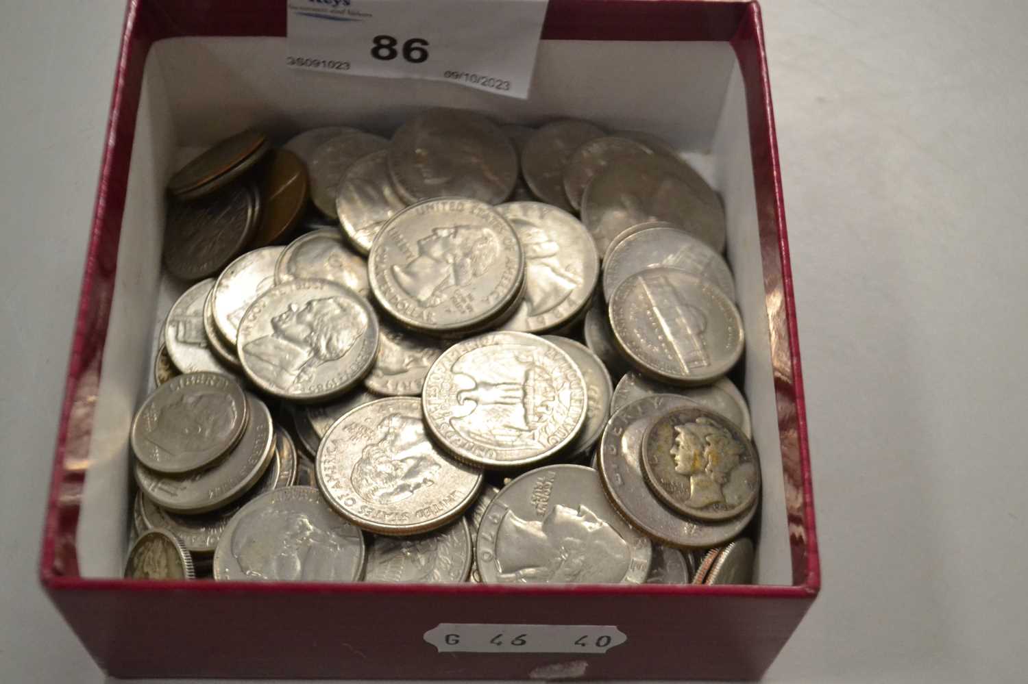Box of various American coinage