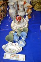 Mixed Lot: Various assorted vases and ceramics to include a range of Wedgwood Jasper wares