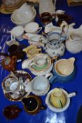 Mixed Lot: Blue and white pearl ware jug, Wedgwood cups and saucers, various 19th Century gilt