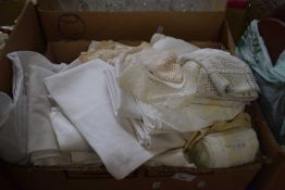 Quantity of assorted textiles, linens, napkins etc