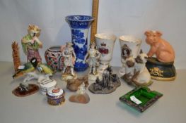 Mixed Lot: Various assorted ornaments, cast iron door stop etc