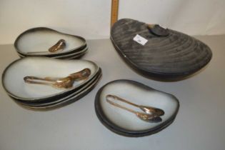 Collection of Nove Italian shell formed dishes