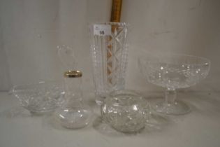 Mixed Lot: Various glass vases, glass swan shaped dish etc