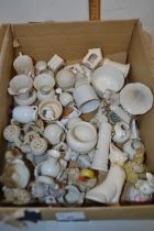 Mixed Lot: Various assorted crested china wares and other items