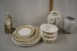 Quantity of Wedgwood Susie Cooper Key Stone table wares
