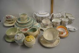 Mixed Lot: Various Susie Cooper table wares to include tea cups and saucers, soup bowls, various tea