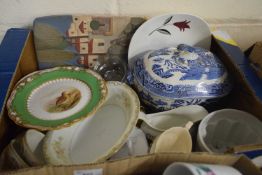 Mixed Lot: Blue and white Willow pattern tureen and cover, assorted other ceramics, sauce boats,