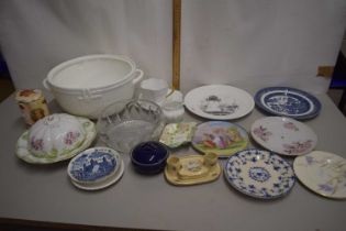 Mixed Lot: Various tea wares, Shelley cup and saucer, large white double handled bowl etc