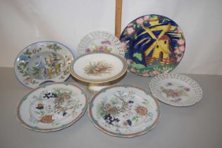 Mixed Lot: Reproduction Delft barbers bowl, a Victorian floral decorated tazza and other assorted