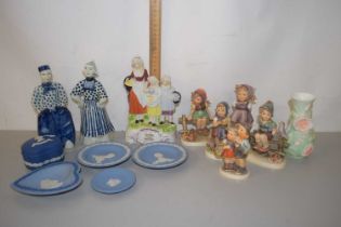 Mixed Lot: Various ceramics to include Goebel figures of children, a Yardley Lavender advertising
