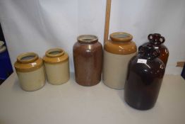 Mixed Lot: Various assorted stone ware storage jars and demijohns