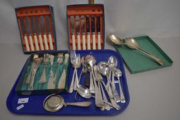 Mixed Lot: Various silver plated cutlery