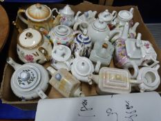 Quantity of miniature teapots