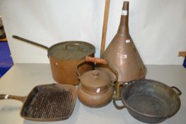Mixed Lot: Large copper funnel, copper kettles, saucepan and other items