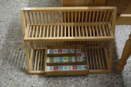 Wooden plate rack, 65cm wide and a cutlery tray (2)