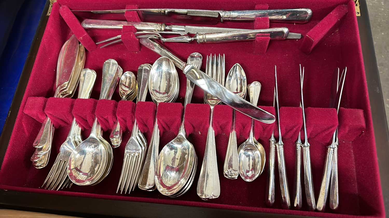 A canteen of cutlery - Image 5 of 6