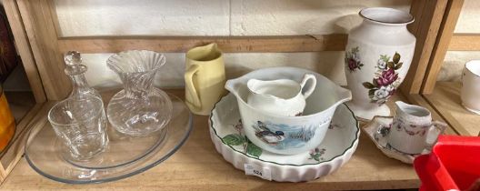 Mixed Lot: Assorted bake ware, vases, glass ware etc