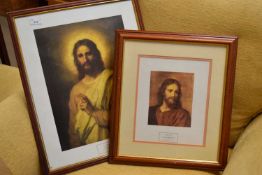 Two framed pictures of Christ